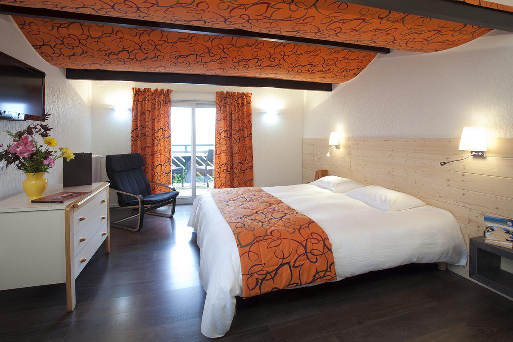 Logis Hotel Clair Matin Le Chambon-sur-Lignon Luaran gambar